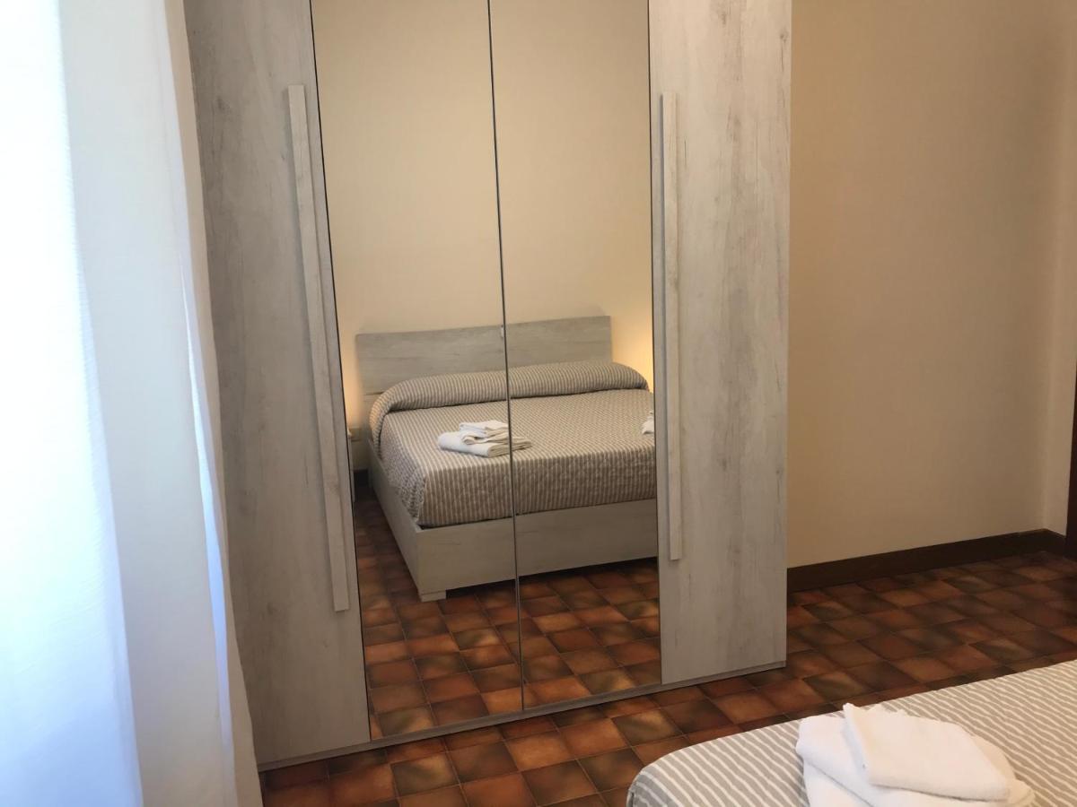 Residenza Margherita トレメッツォ エクステリア 写真