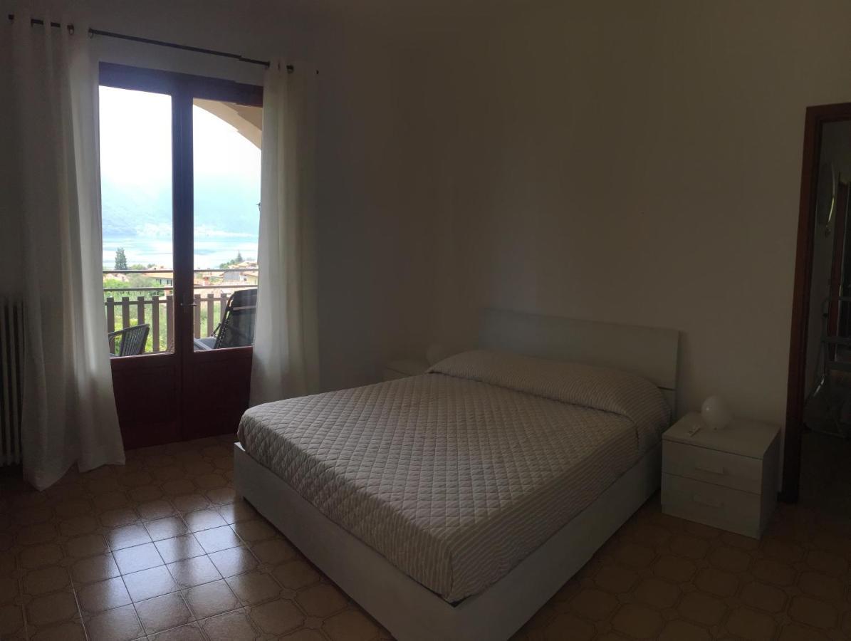 Residenza Margherita トレメッツォ エクステリア 写真