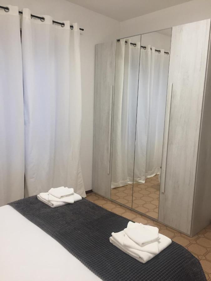 Residenza Margherita トレメッツォ エクステリア 写真